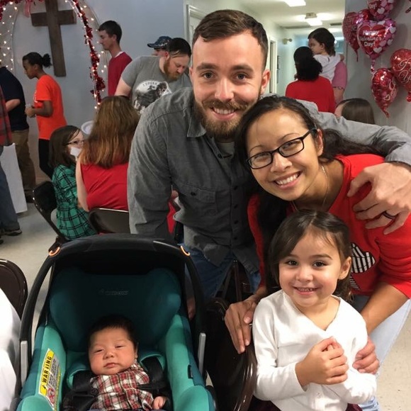 Meet your Posher, Monica - Picture 1 of 1